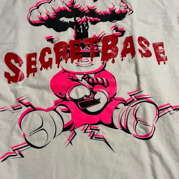 Vintage Secret Base shirt size large Rare! - Picture 2 of 6